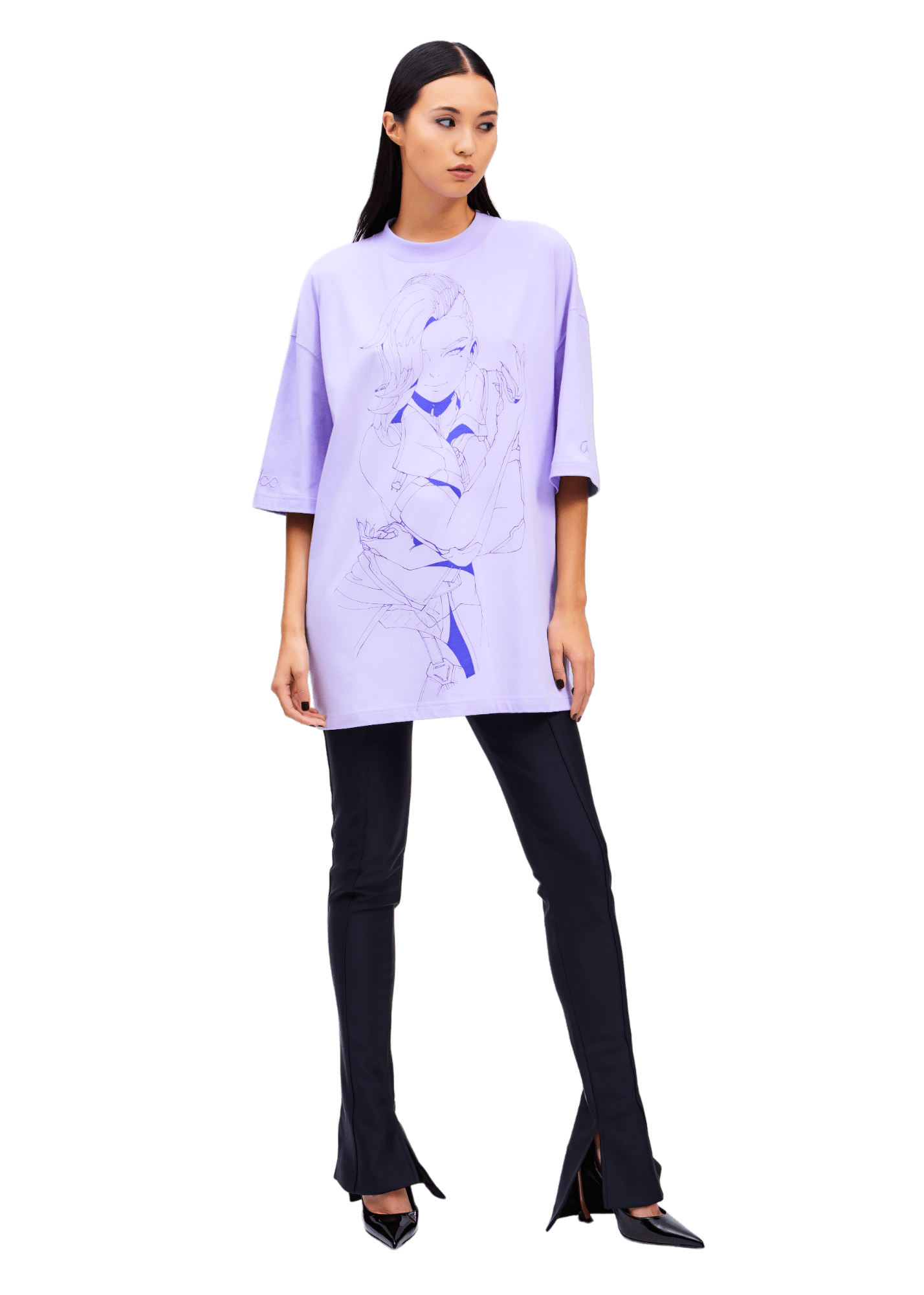 Model Wears Sombra Linework T-Shirt